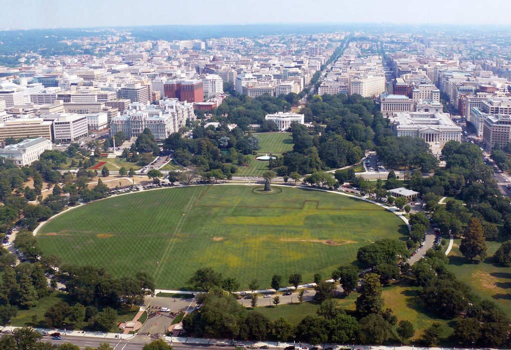 President's_Park_with_White_House 1